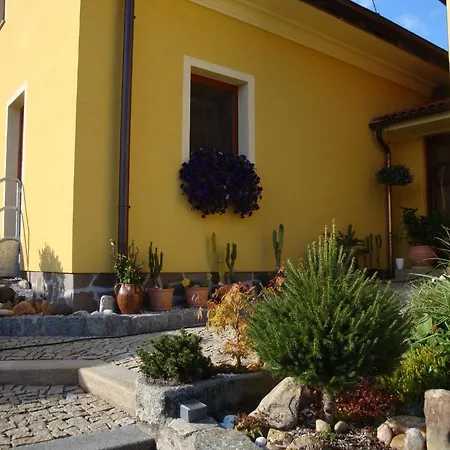 Augsten Apartment